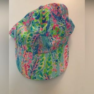 Lily Pulitzer Hat - NWOT - only worn once - no sweat stains or anything.